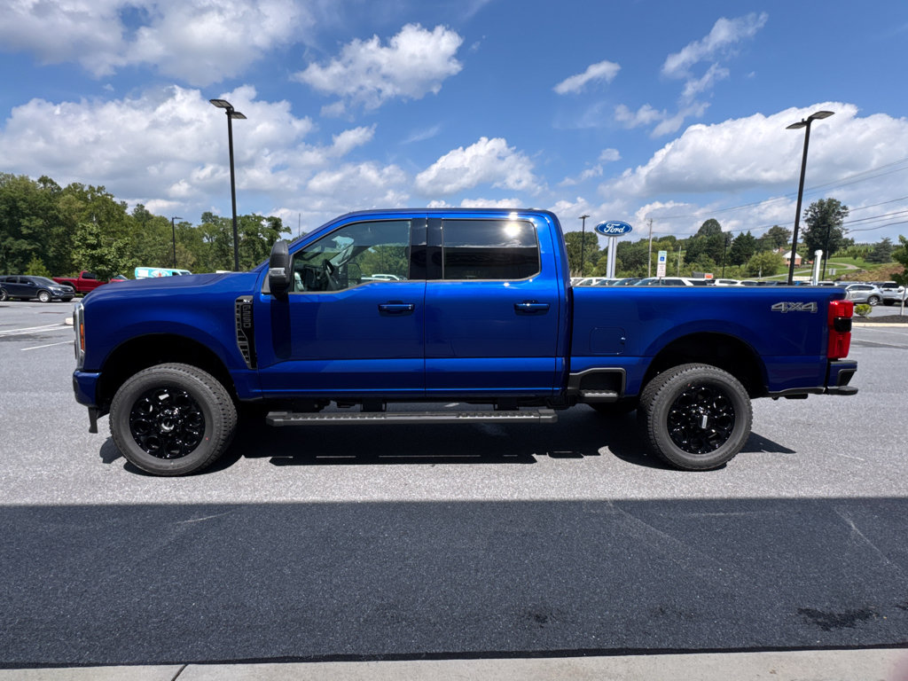 New 2026 Ford F250 XLT w/ XLT Premium Package AWD/4WD image 13