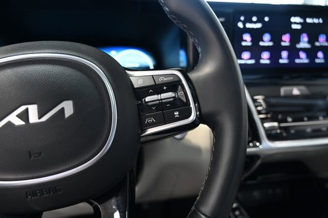 Used 2023 Kia Sorento SX image 29