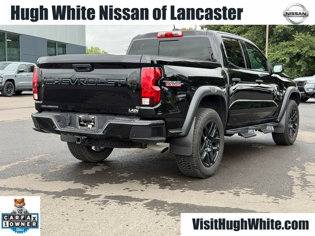 Used 2025 Chevrolet Colorado Trail Boss AWD/4WD image 5
