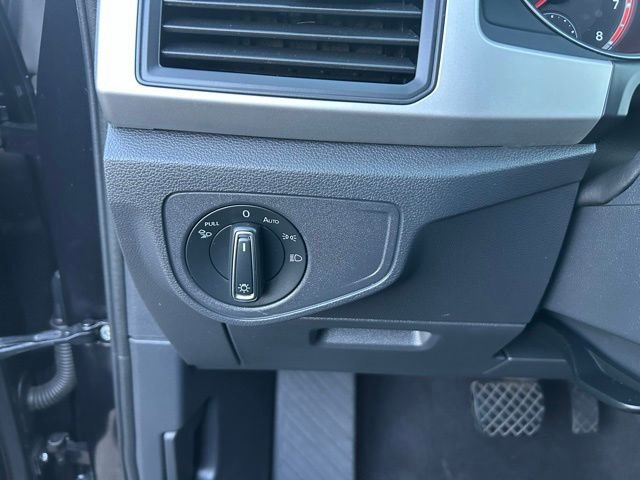 Used 2021 Volkswagen Atlas SE image 22