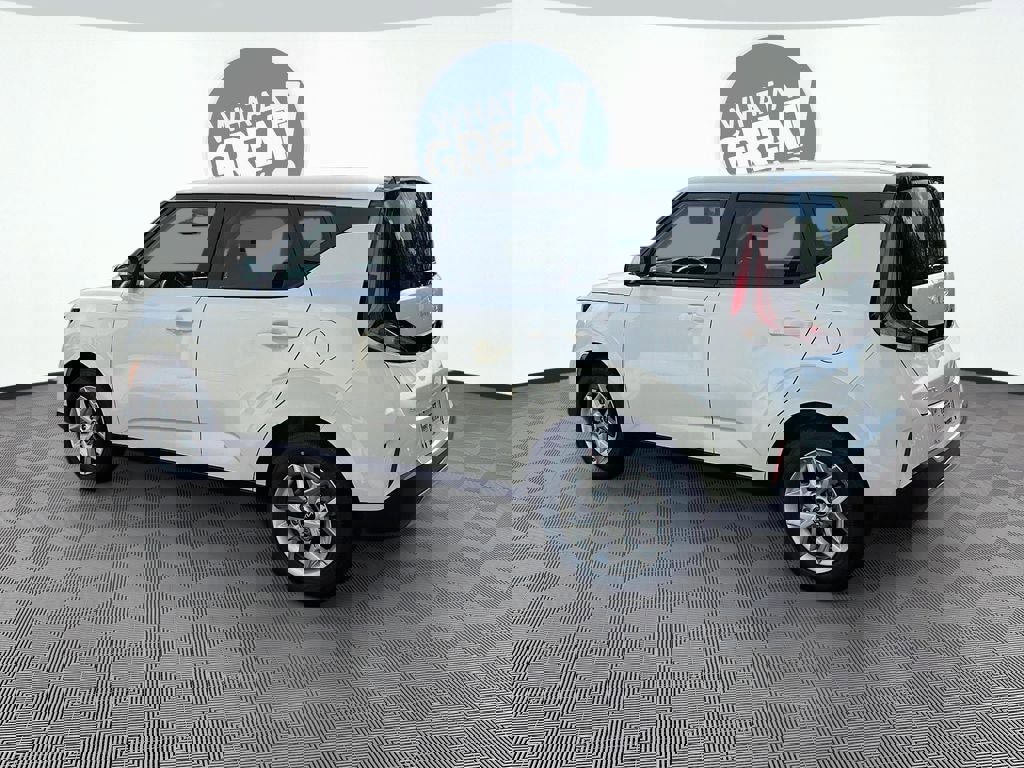 New 2025 Kia Soul LX w/ LX Technology Package image 7