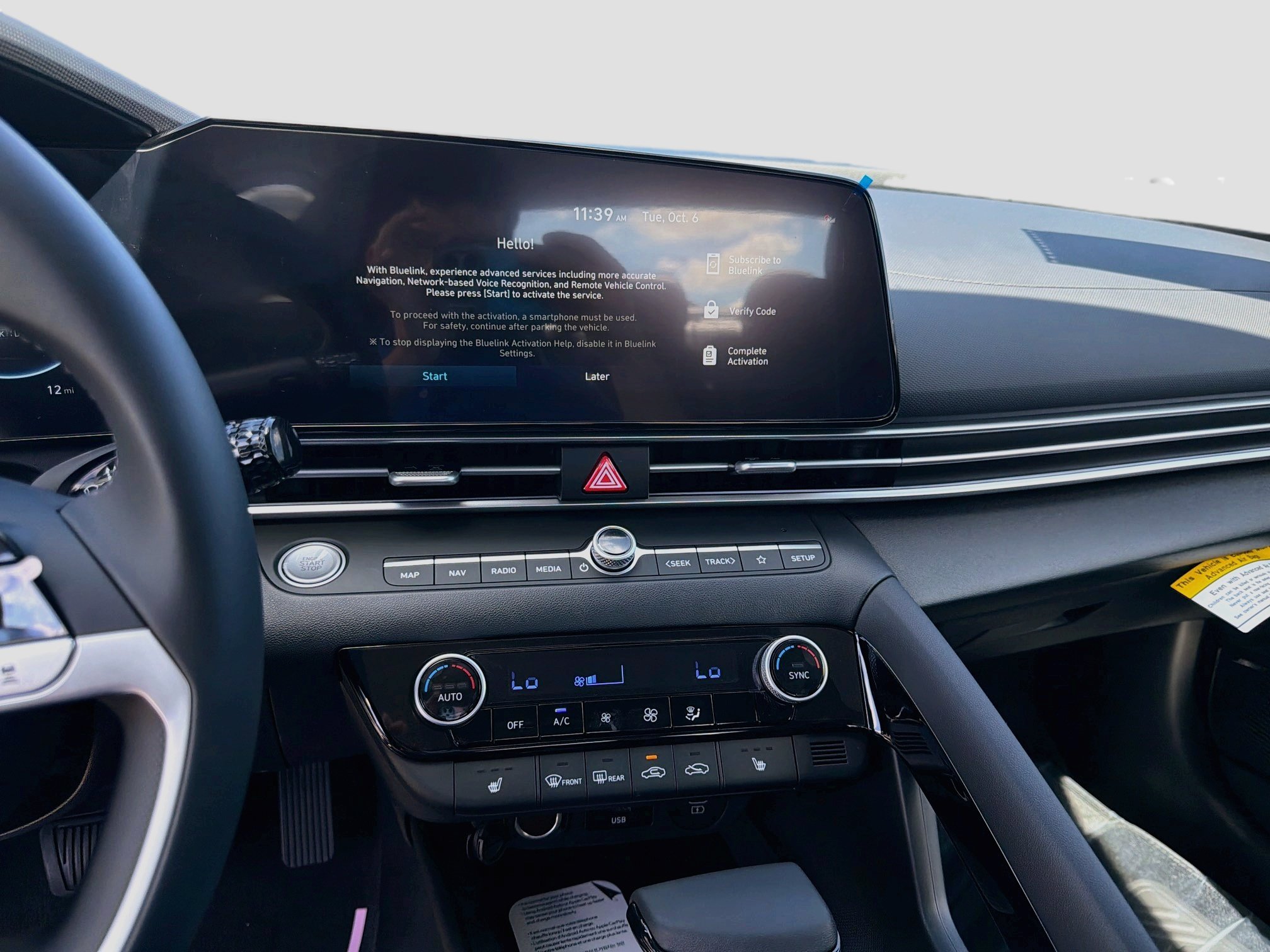 New 2026 Hyundai Elantra Limited FWD image 10
