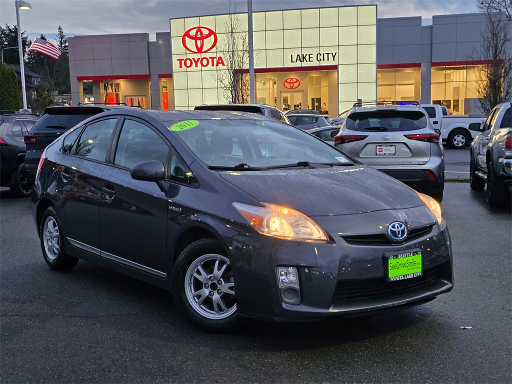 Used 2011 Toyota Prius Two image 2
