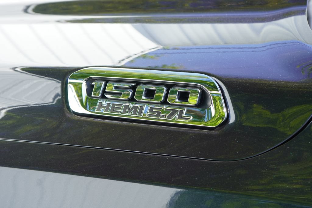 Used 2020 RAM 1500 Big Horn AWD/4WD image 11