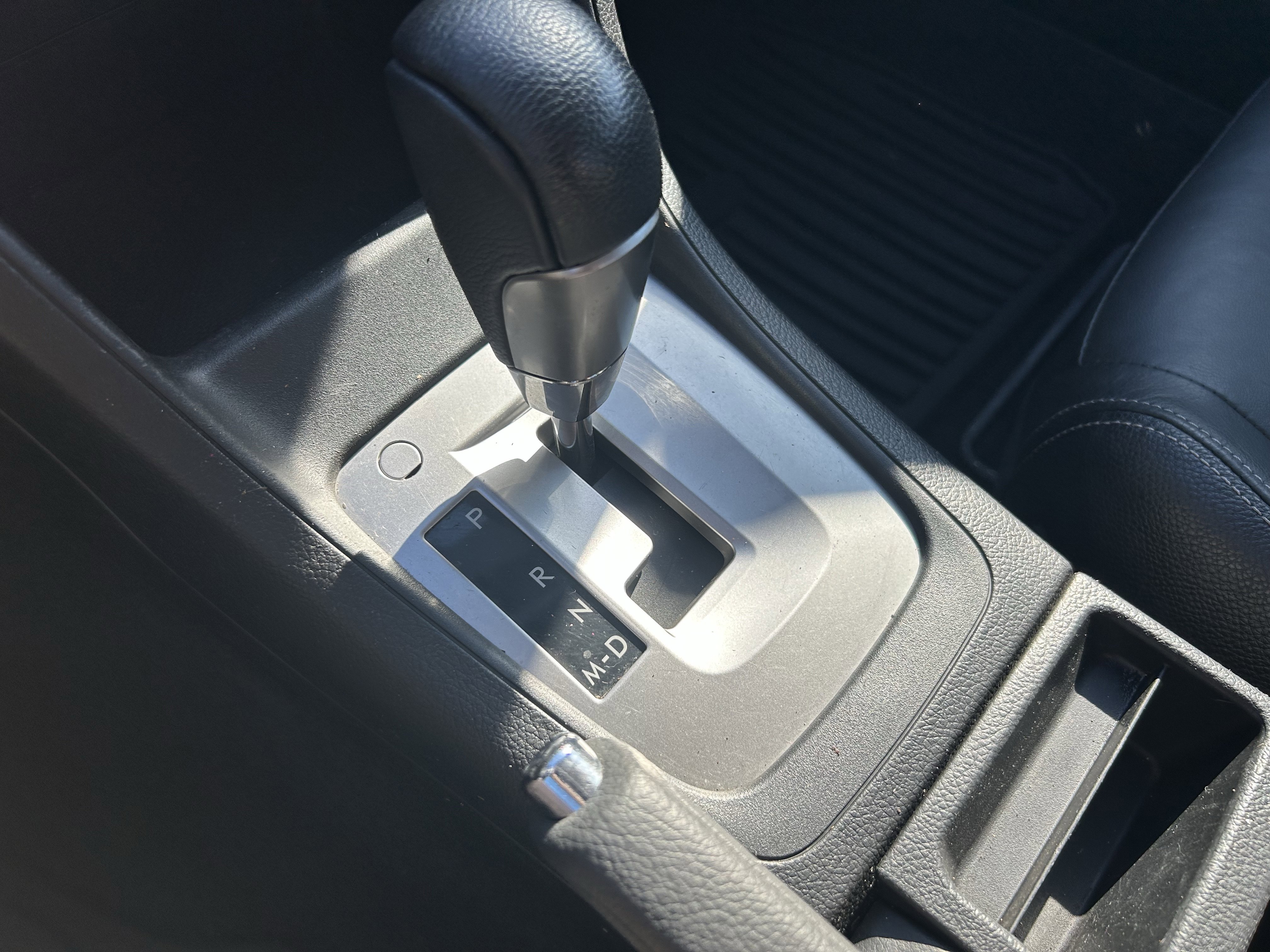 Used 2012 Subaru Impreza 2.0i Limited image 14