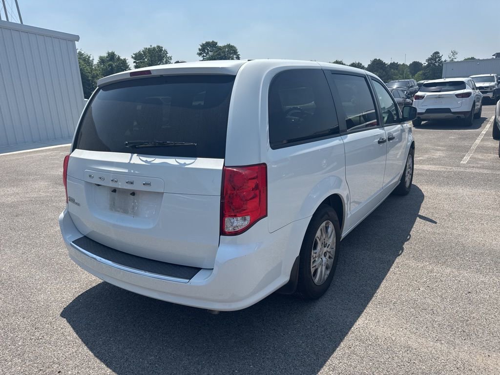 Used 2020 Dodge Grand Caravan SE w/ UConnect Hands-Free Group FWD image 7