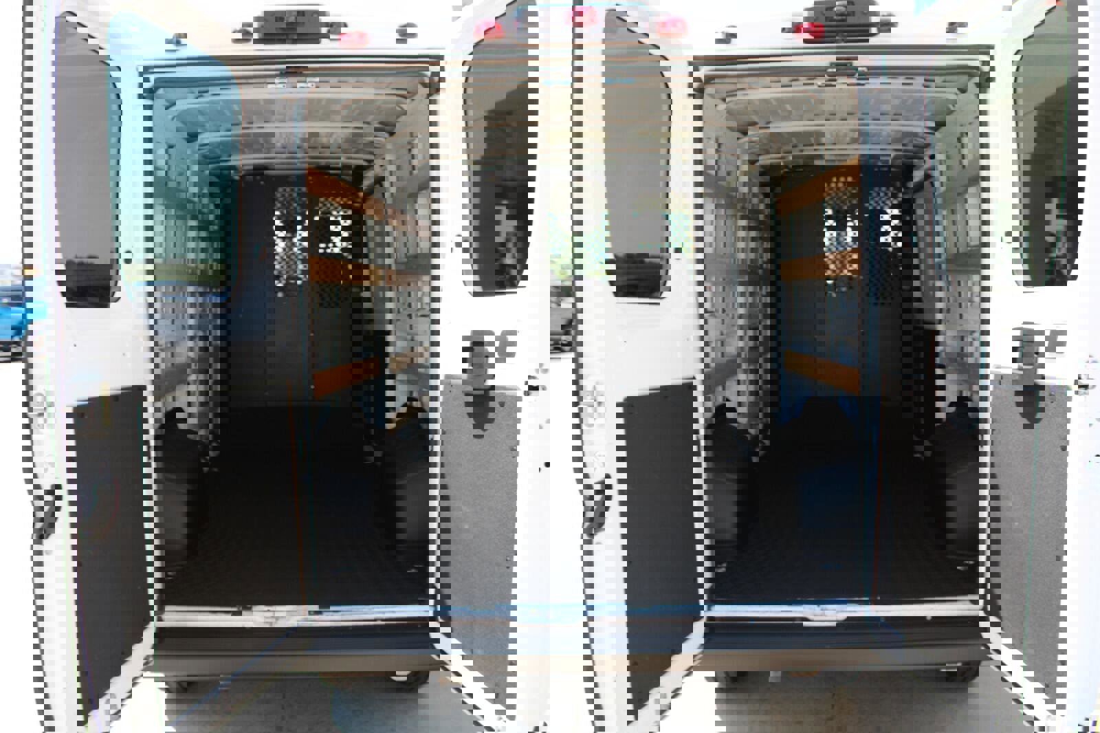 Used 2023 RAM ProMaster 2500 image 25