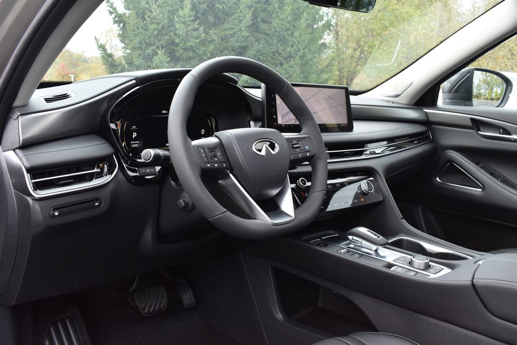 New 2026 INFINITI QX60 Luxe w/ Cargo Package image 11