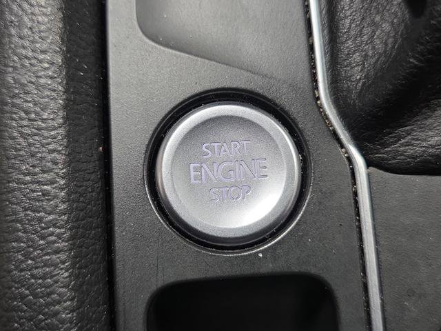 Used 2018 Volkswagen Atlas SE image 25