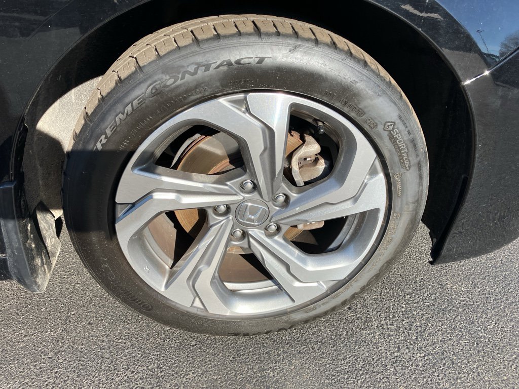 Used 2018 Honda Accord EX image 12