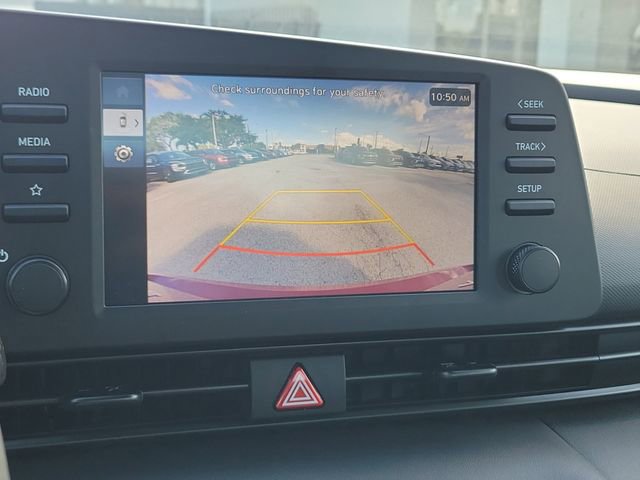 Used 2025 Hyundai Elantra Sport image 27