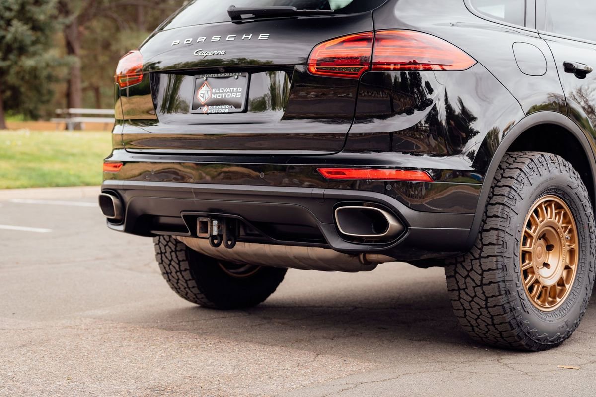 Used 2015 Porsche Cayenne Diesel AWD/4WD image 30
