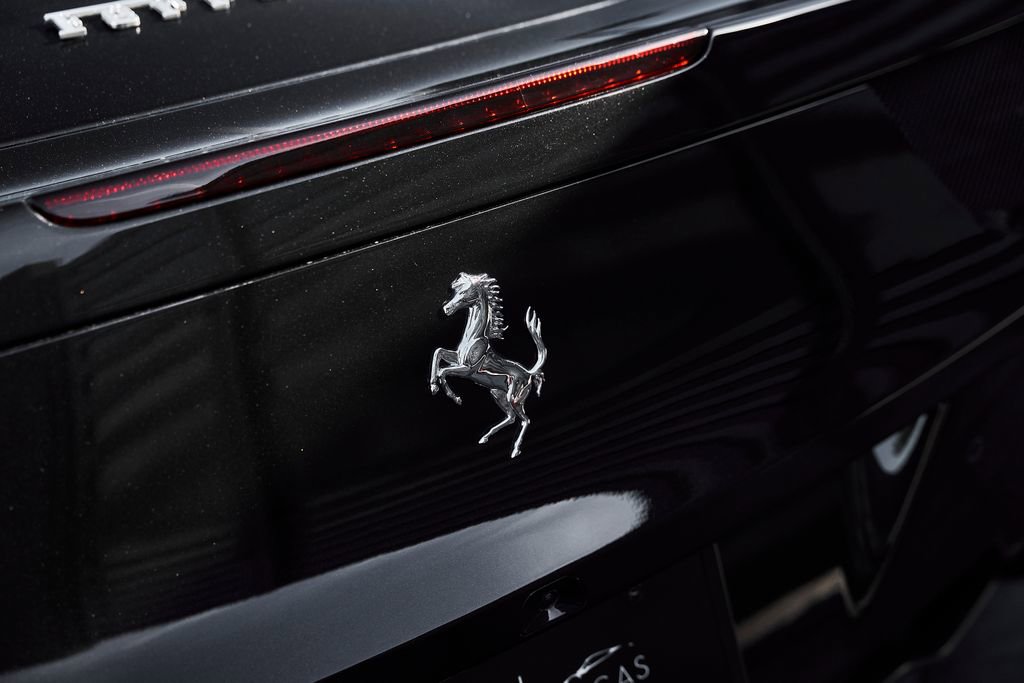 Used 2015 Ferrari 458 Spider RWD image 12