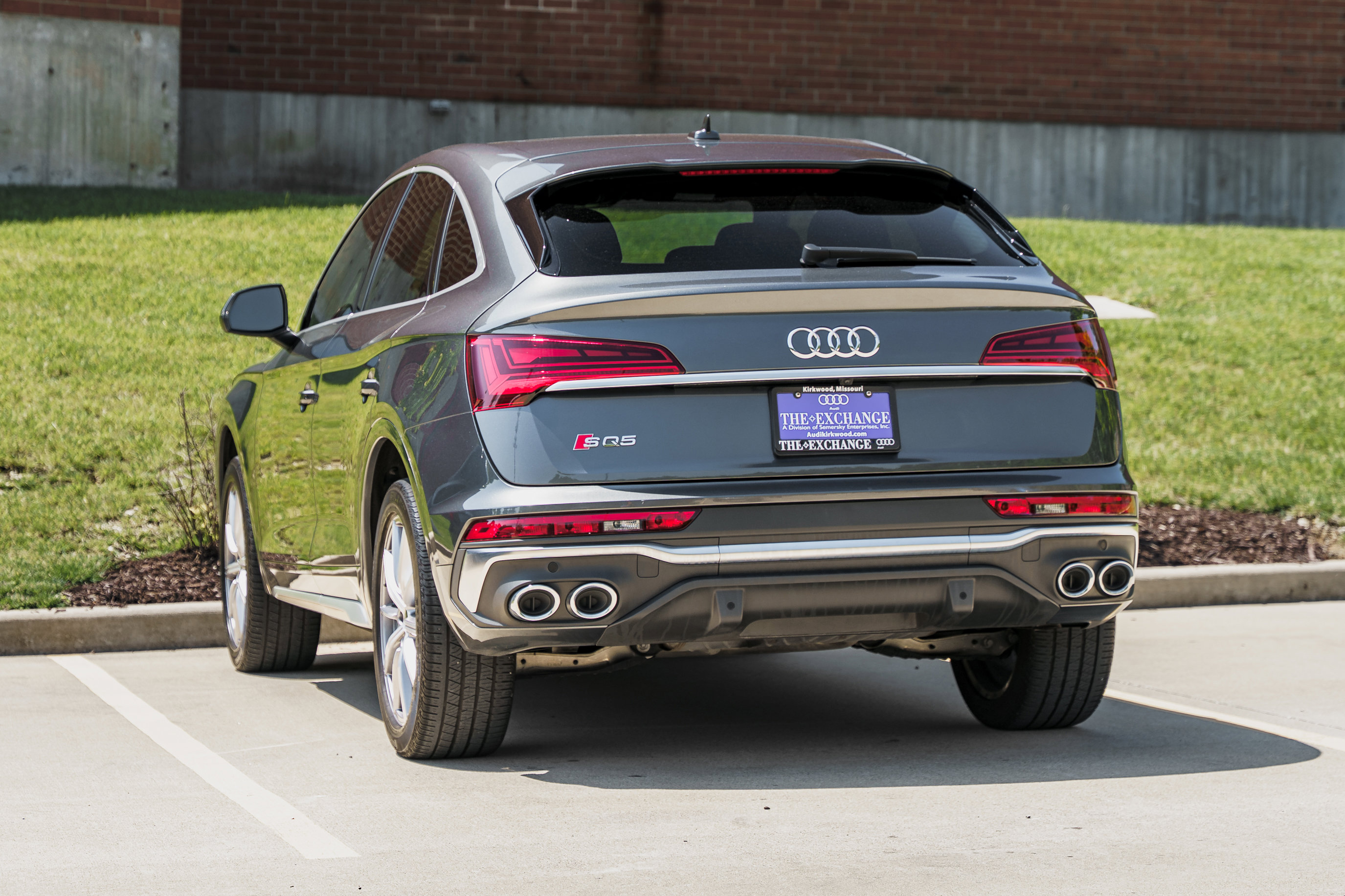 Used 2023 Audi SQ5 Premium Plus w/ Premium Plus Package AWD/4WD image 5
