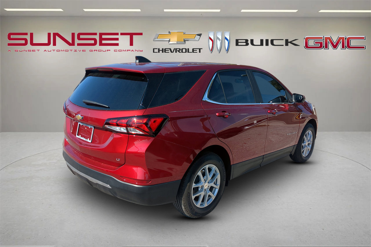 Used 2023 Chevrolet Equinox LT image 4