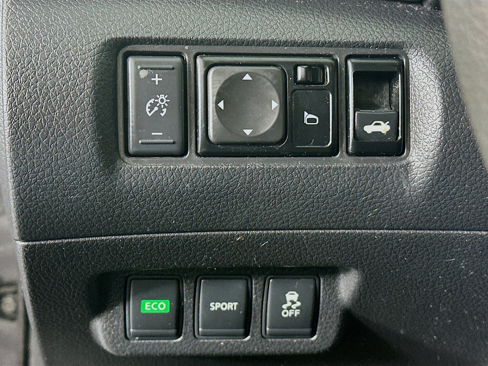 Used 2014 Nissan Sentra SV FWD image 16