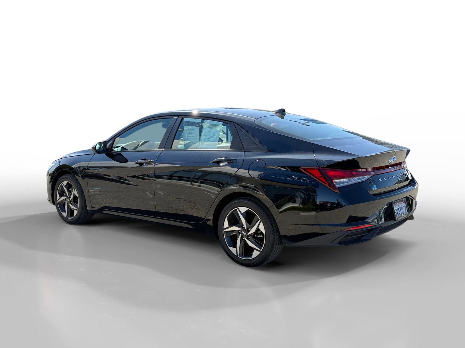 Certified 2023 Hyundai Elantra SEL w/ Convenience Package FWD image 3