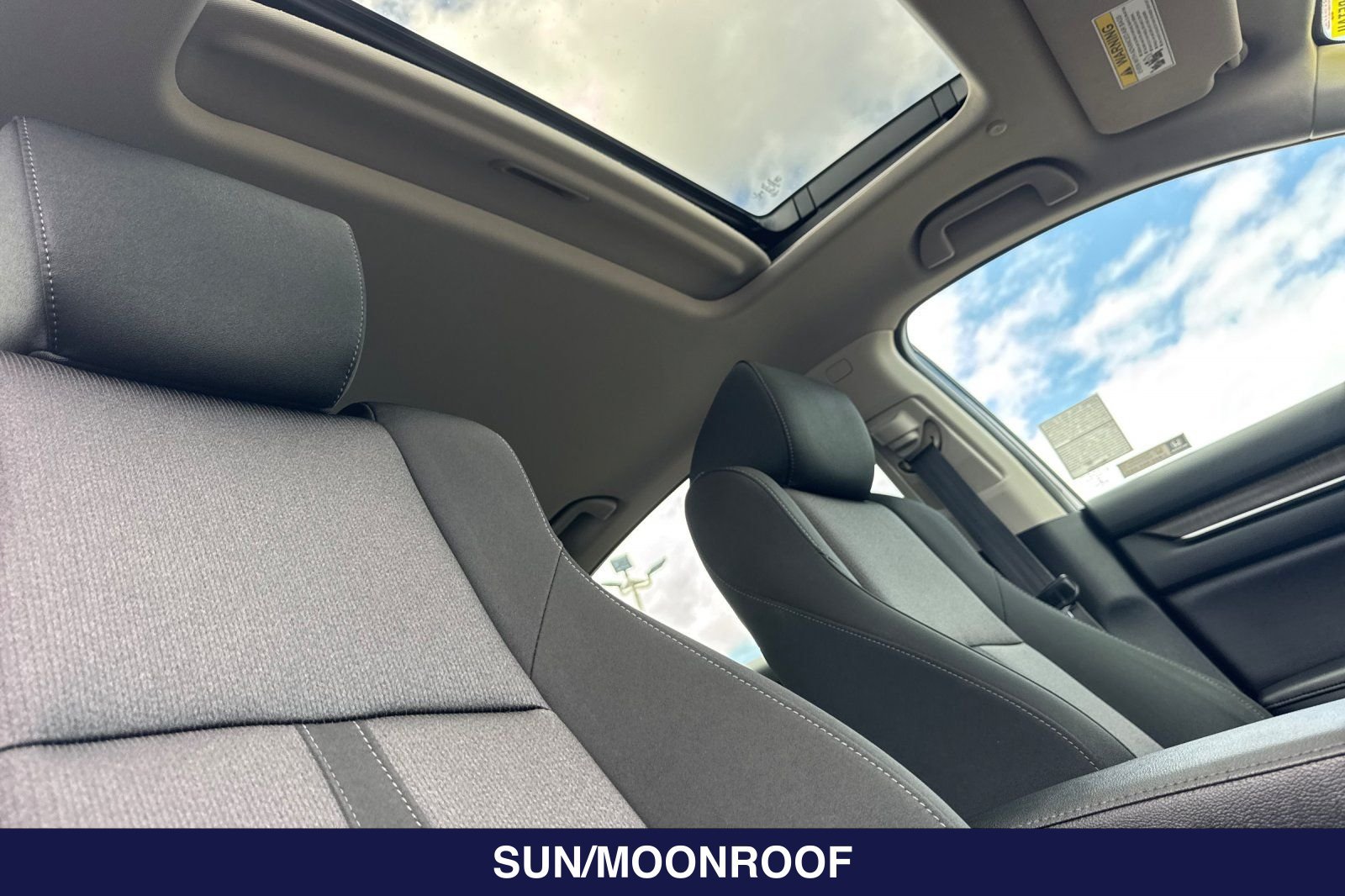 Used 2019 Honda Accord EX image 17