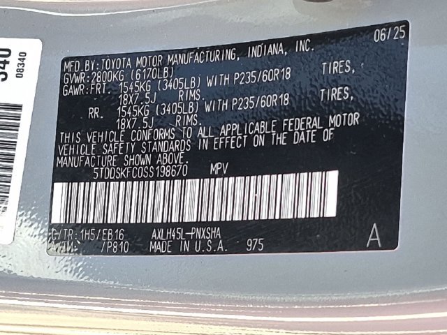 Certified 2025 Toyota Sienna XSE w/ XSE Plus Package AWD/4WD image 38