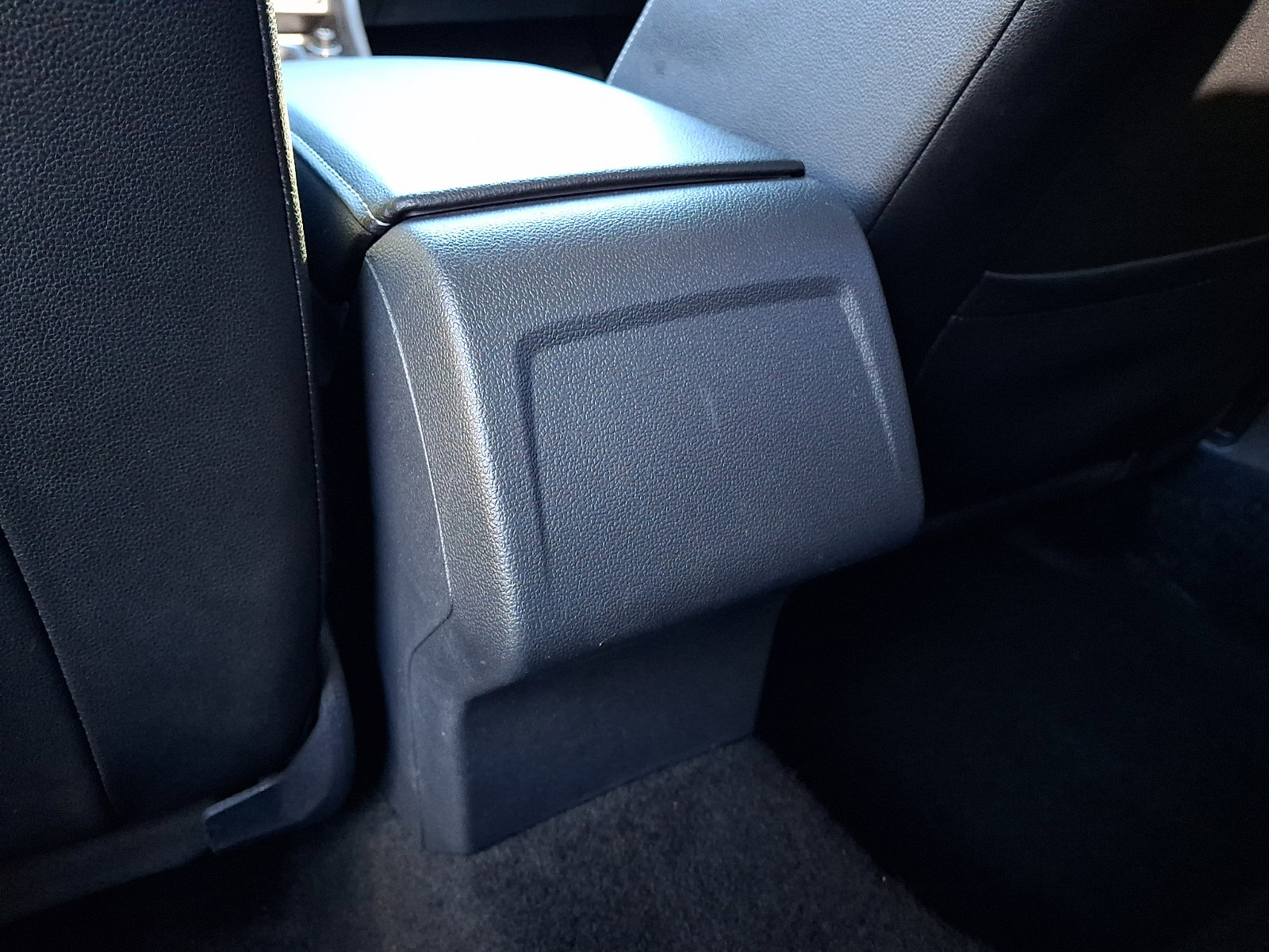 Used 2023 Volkswagen Jetta SE FWD image 11