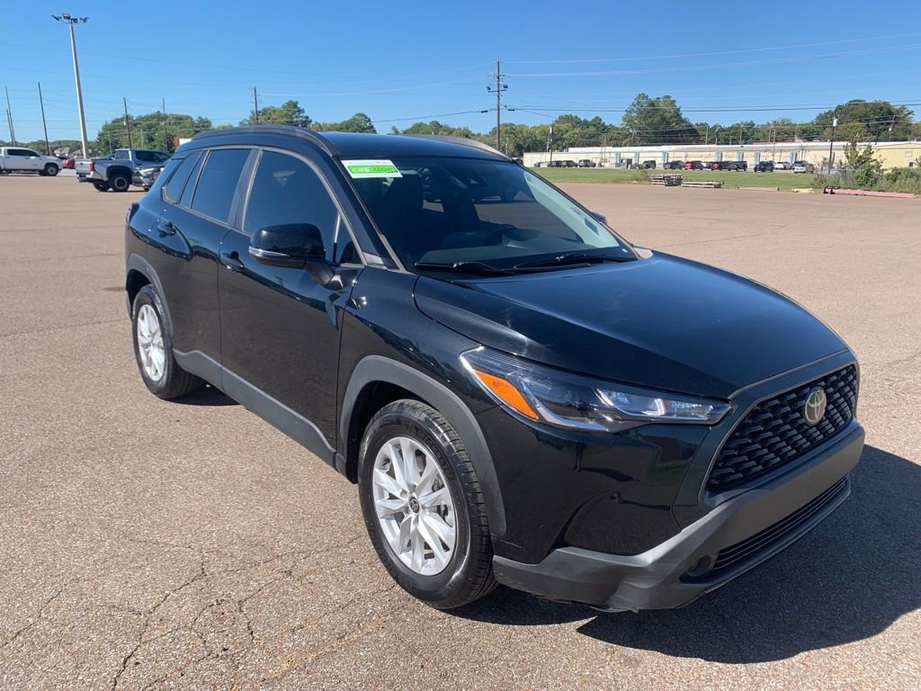 Used 2022 Toyota Corolla Cross LE