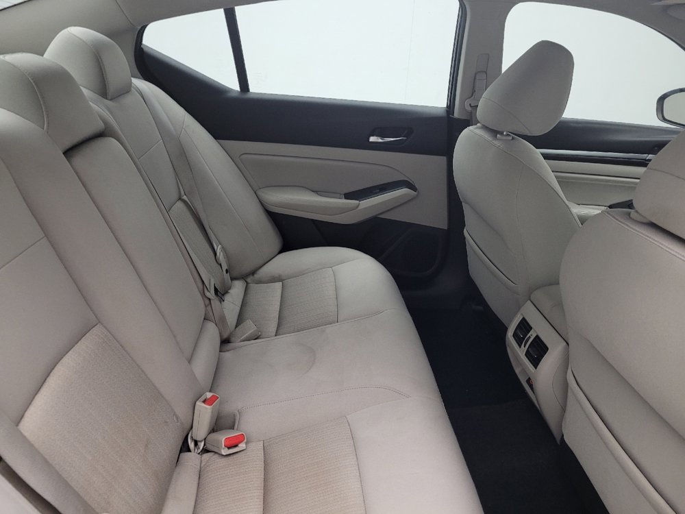 Used 2019 Nissan Altima 2.5 SV image 19