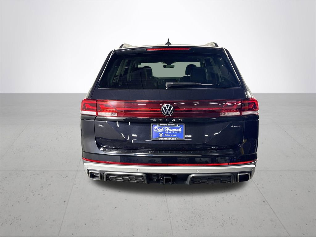 New 2026 Volkswagen Atlas Peak Edition image 7