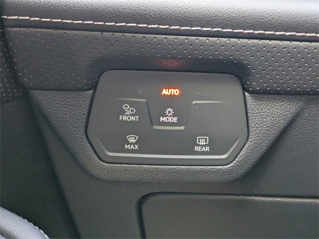 New 2026 Volkswagen Atlas SE image 28