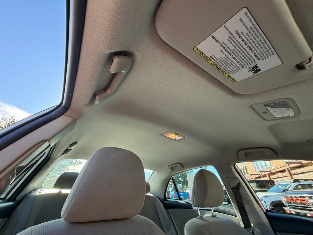 Used 2011 Toyota Corolla LE FWD image 27