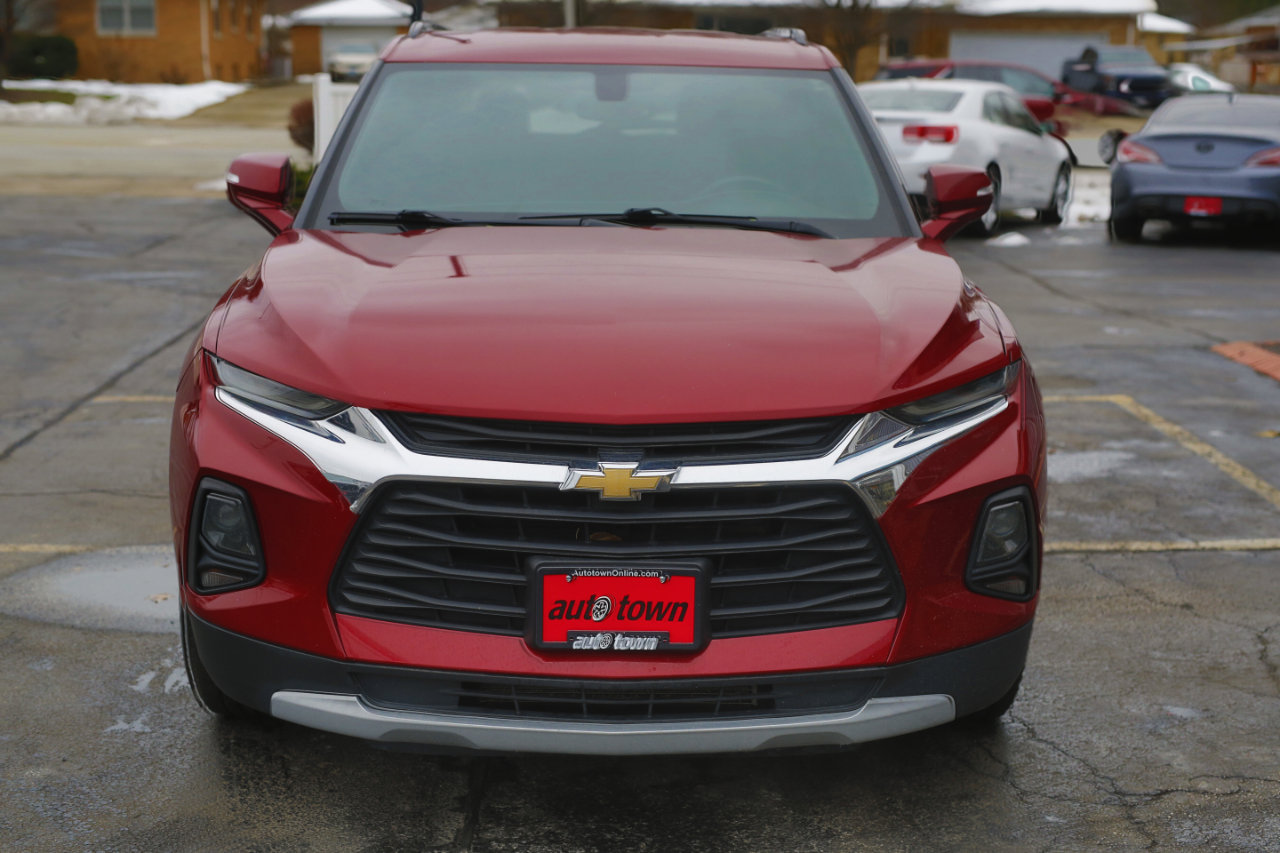 Used 2019 Chevrolet Blazer LT image 2