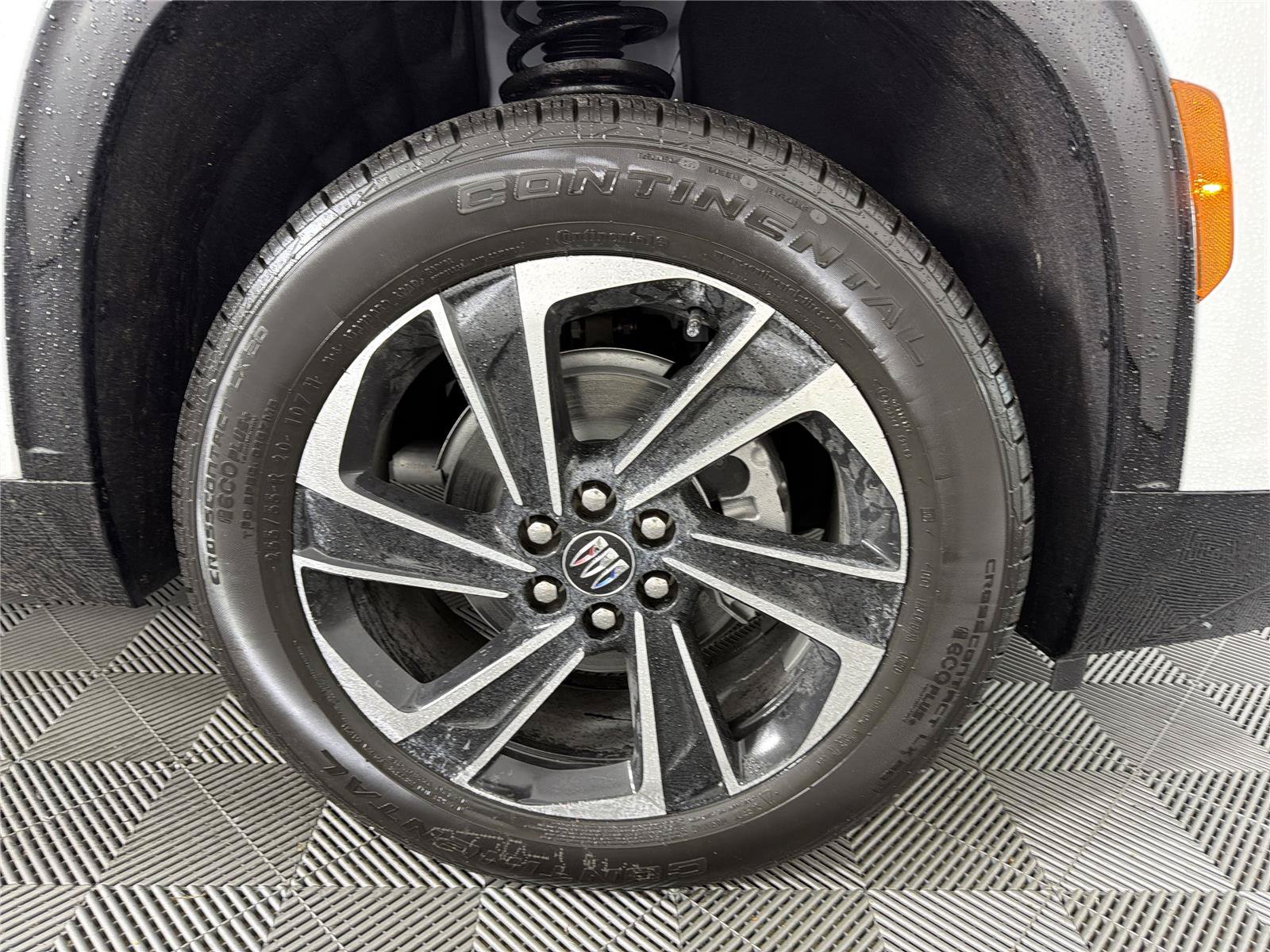 New 2026 Buick Enclave Sport Touring w/ Power Package FWD image 10