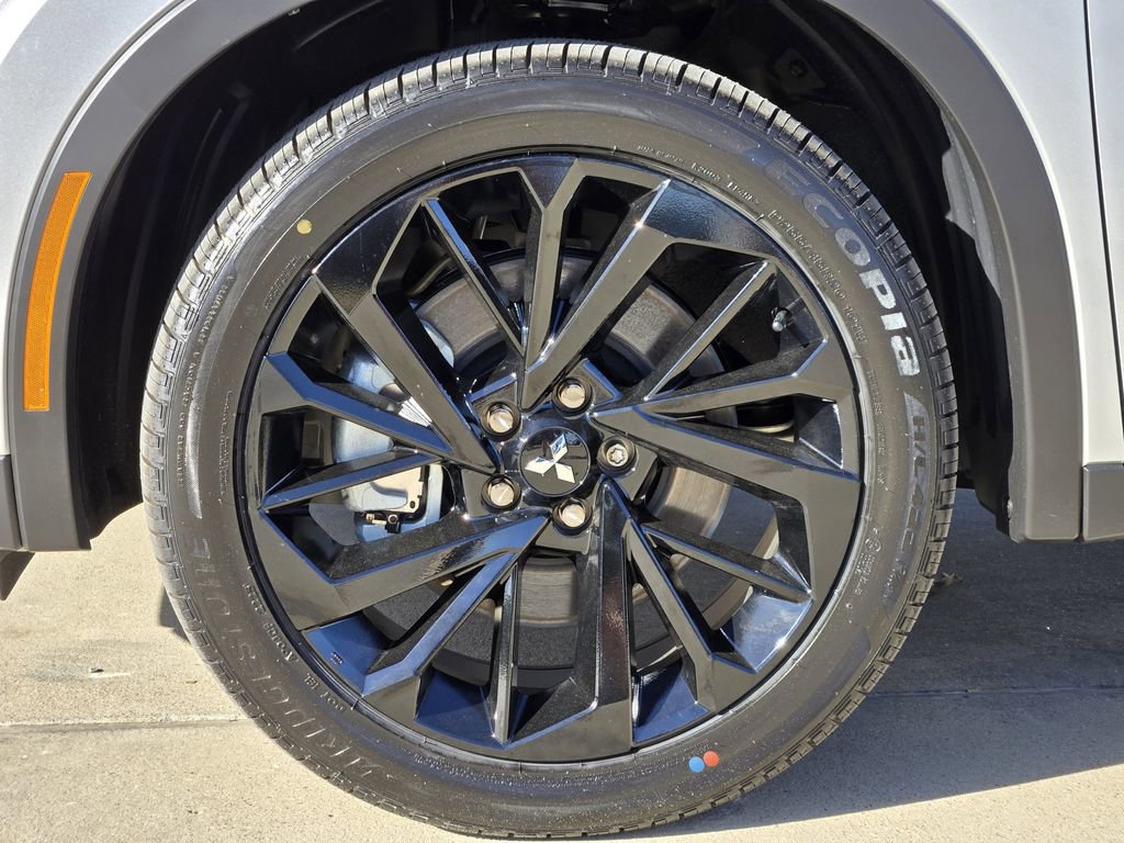 New 2025 Mitsubishi Outlander SEL Black Edition image 9