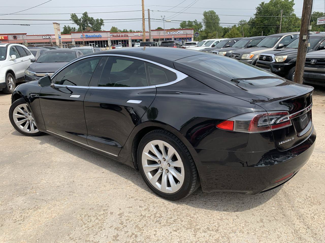 Used 2017 Tesla Model S 60 RWD image 6
