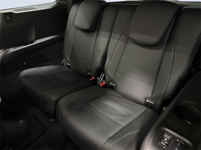 Certified 2022 Mercedes-Benz GLS 450 4MATIC image 31