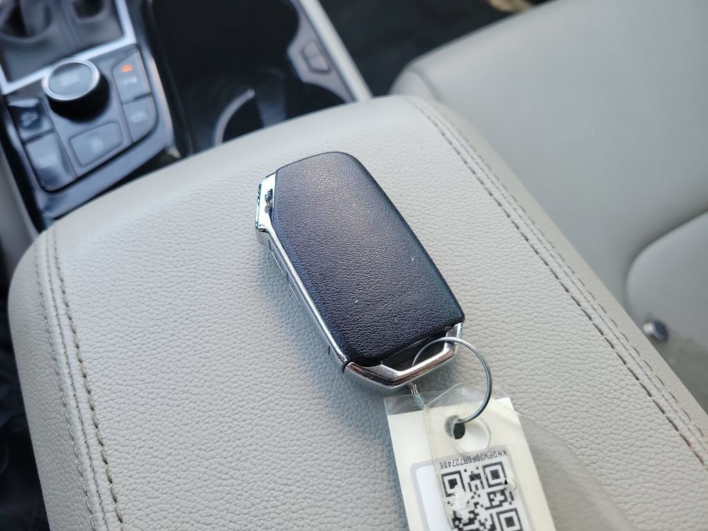 Used 2024 Kia Sportage EX FWD image 32