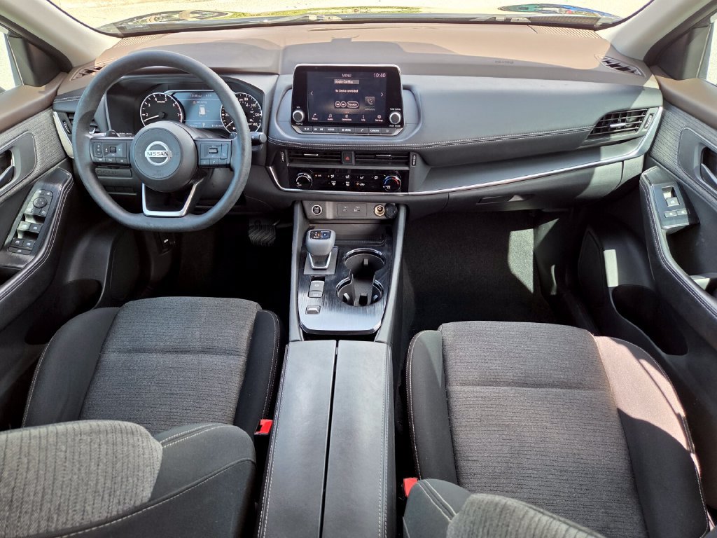 Used 2021 Nissan Rogue S FWD image 16