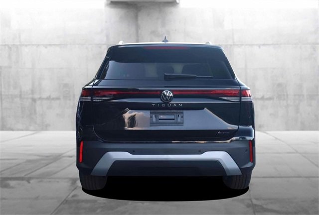 New 2025 Volkswagen Tiguan S image 6
