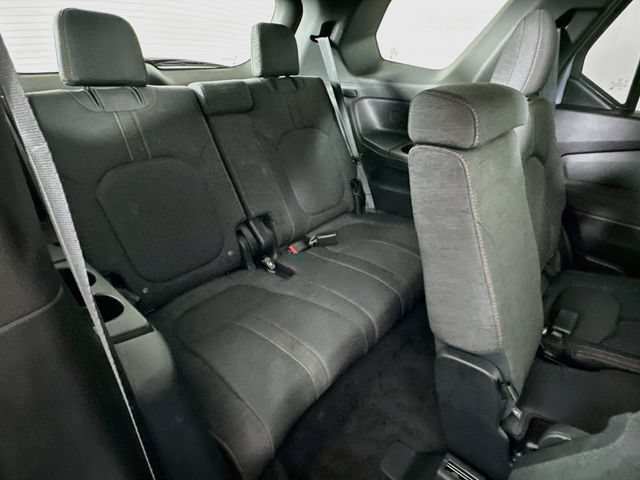 Certified 2025 Honda Pilot Sport image 9
