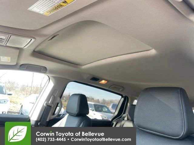 Used 2025 Honda Odyssey EX-L image 24