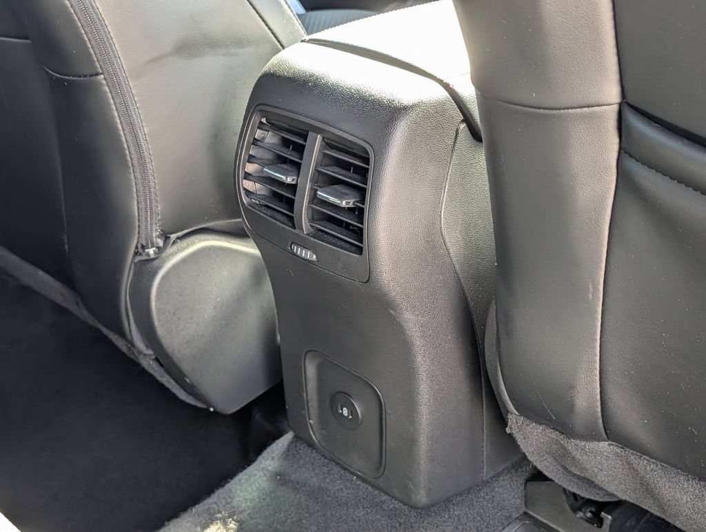 Used 2025 Ford Escape ST-Line FWD image 31
