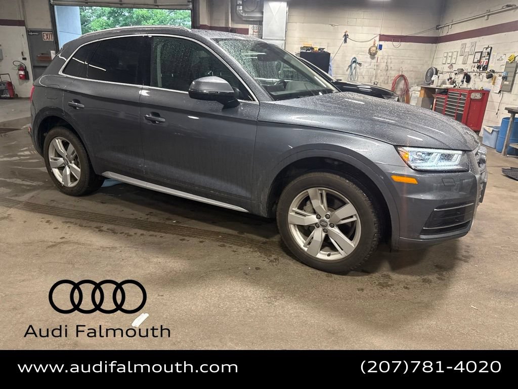 Used 2018 Audi Q5 Premium w/ Premium Plus Package AWD/4WD image 2