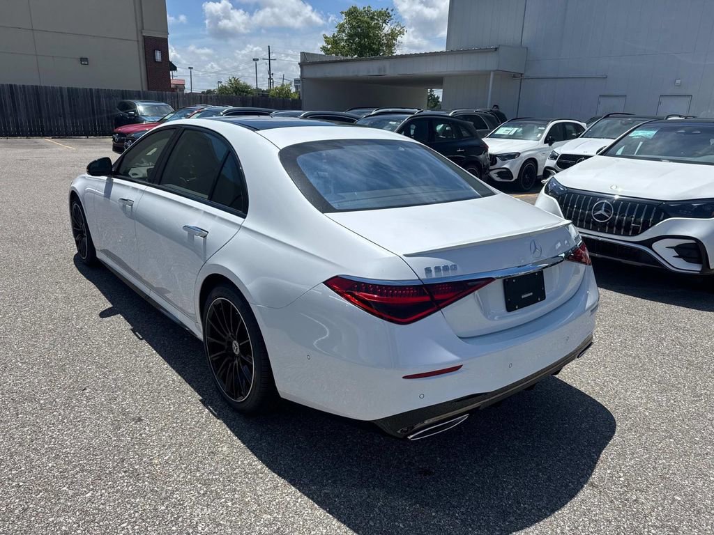 New 2025 Mercedes-Benz S 580 4MATIC Sedan image 4