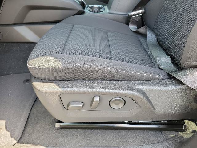 New 2026 GMC Canyon Elevation w/ Convenience Package RWD image 13