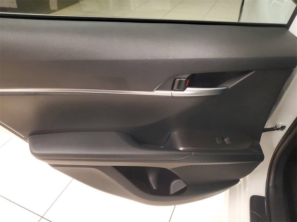 Used 2024 Toyota Camry LE image 14