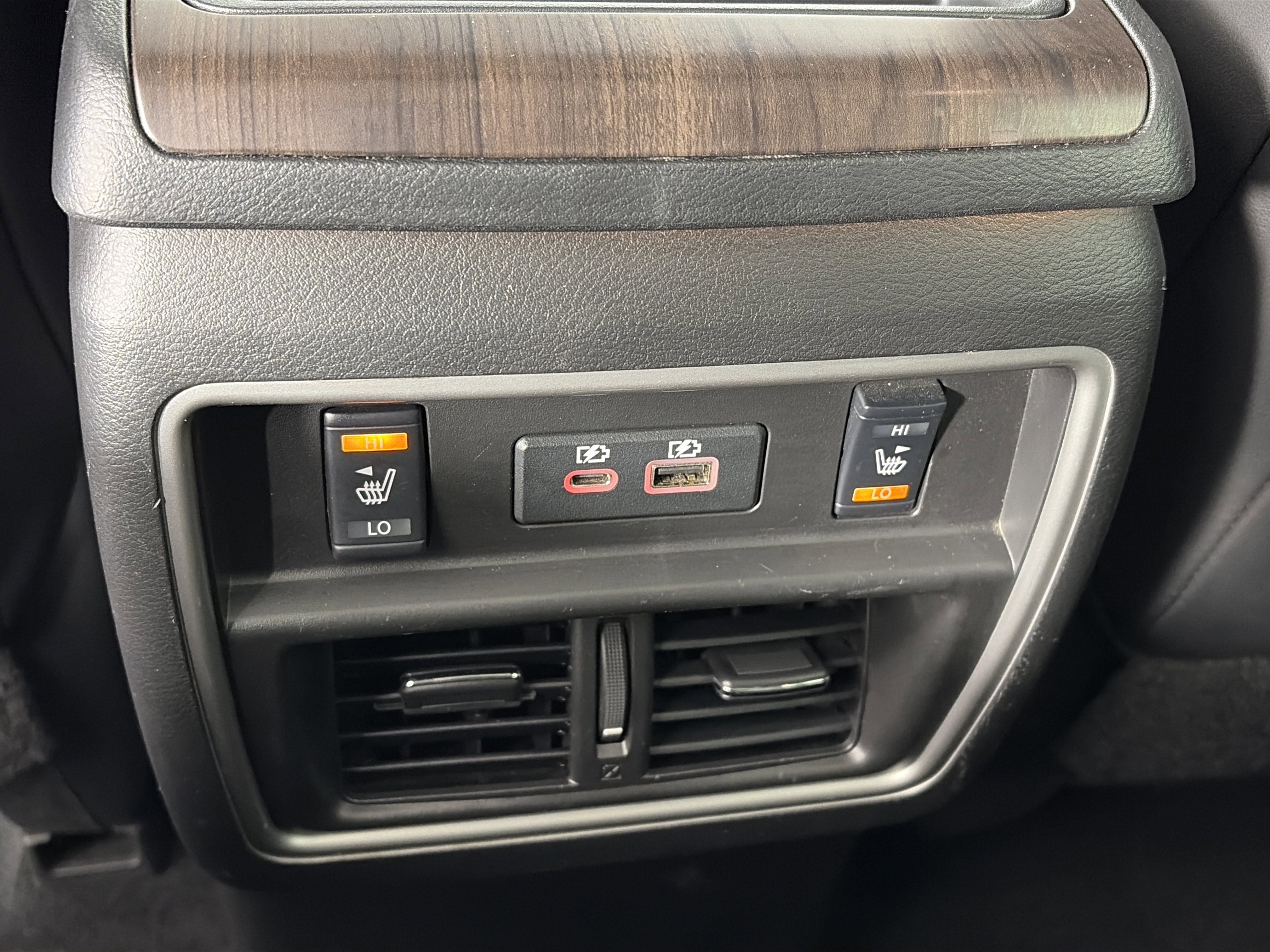 Used 2020 Nissan Murano Platinum w/ Cargo Package AWD/4WD image 18