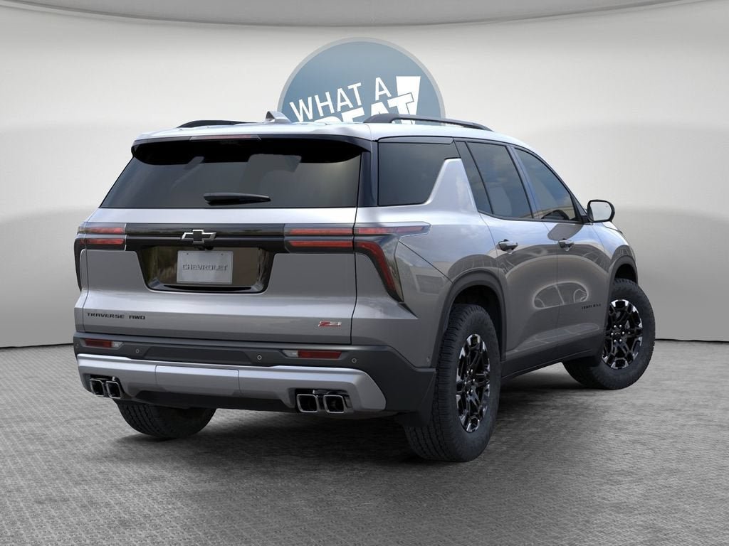 New 2027 Chevrolet Traverse Z71 w/ Enhanced Driving Package AWD/4WD image 4