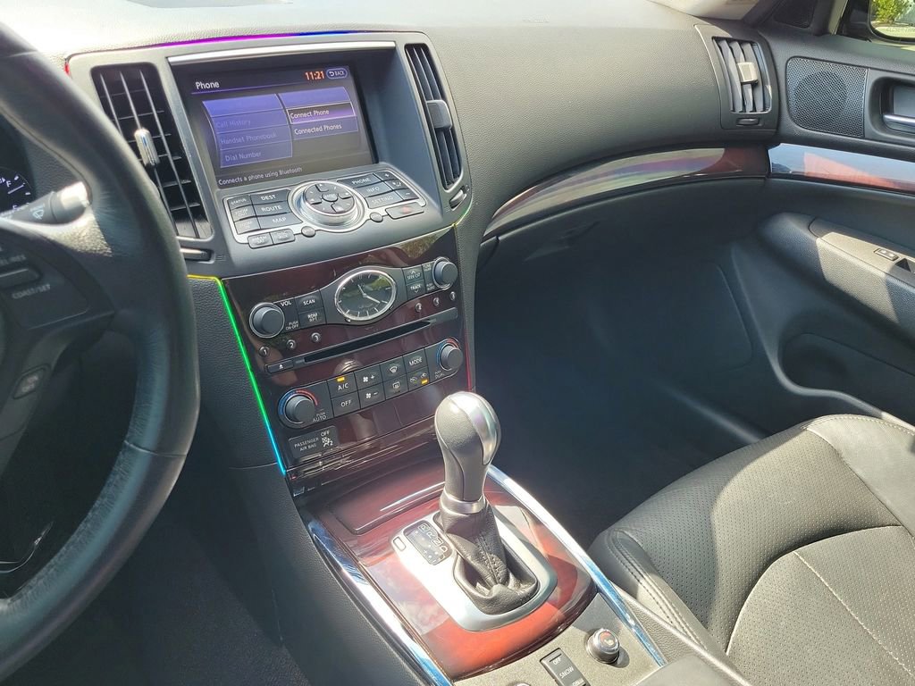 Used 2012 INFINITI G37 X w/ Premium Pkg image 30