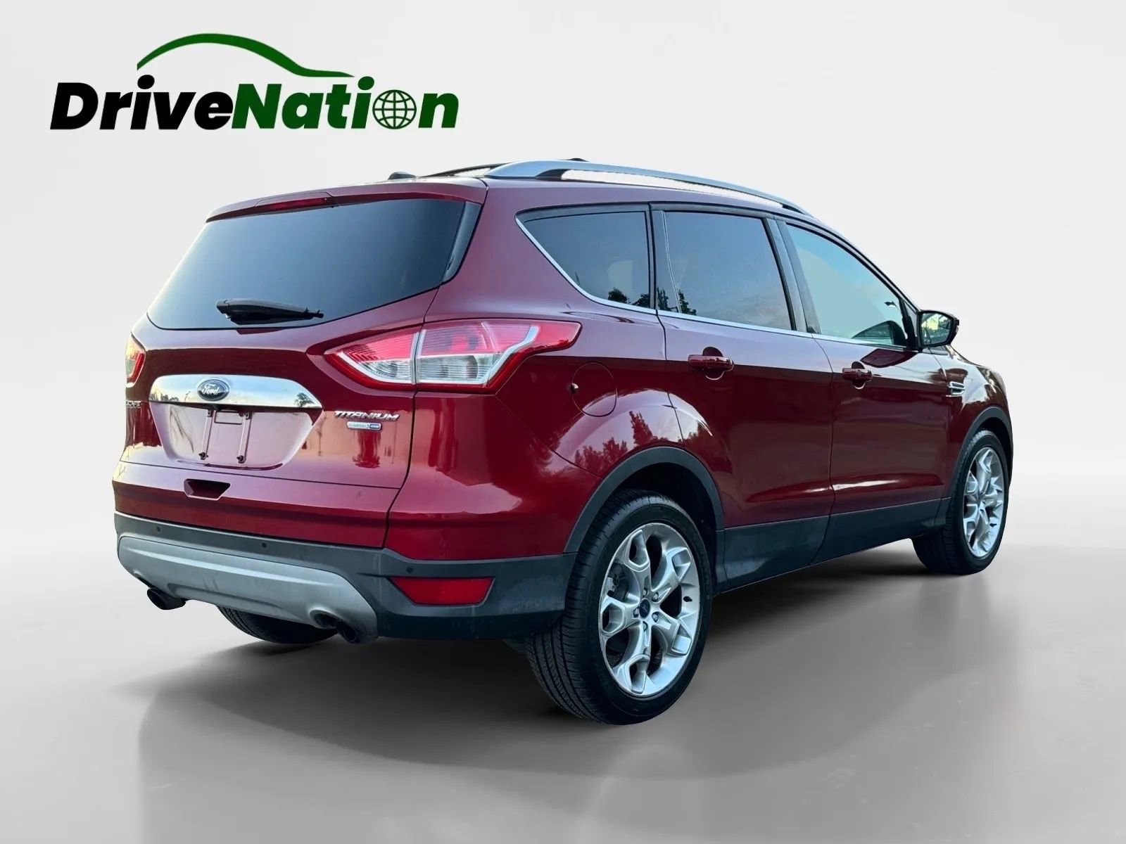 Used 2014 Ford Escape Titanium w/ Equipment Group 401A AWD/4WD image 5