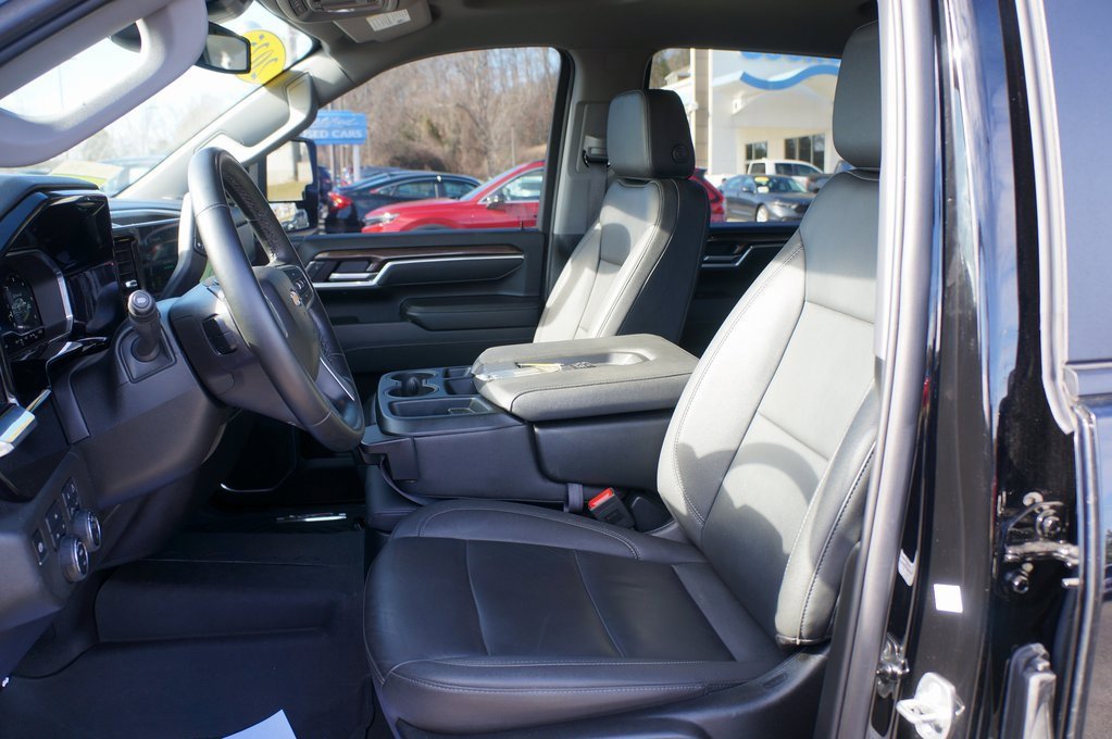 Used 2025 Chevrolet Silverado 2500 LT w/ All Star Edition image 22