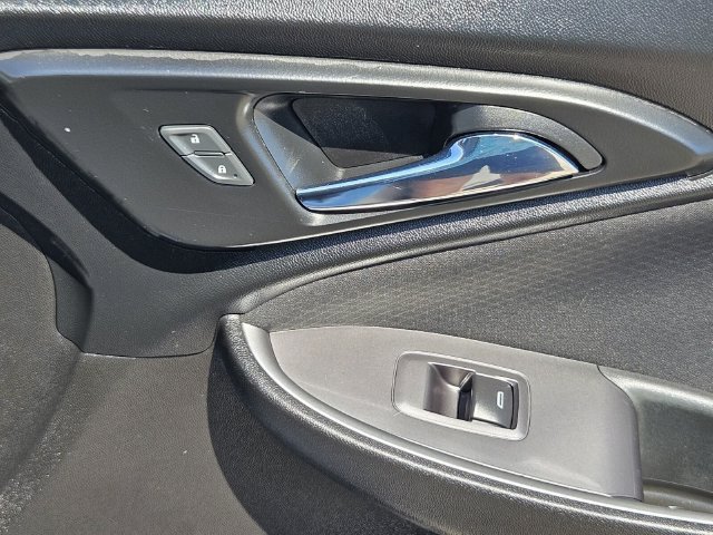 Used 2021 Chevrolet Malibu LS w/ LPO, Convenience Package 1 FWD image 12